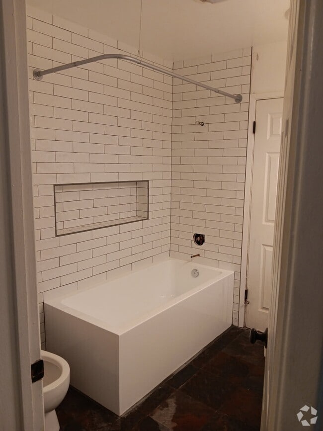 Building Photo - 4171 Mt Vernon Ave Rental
