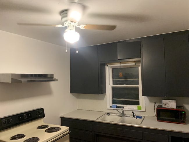 Photo - 732 N Victor Ave Unidad B