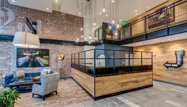 Photo - 2nd and John