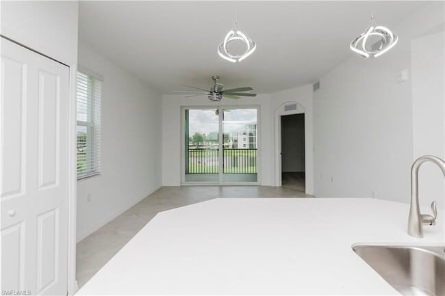 Photo - 18461 Copperhead Ct Unit 421