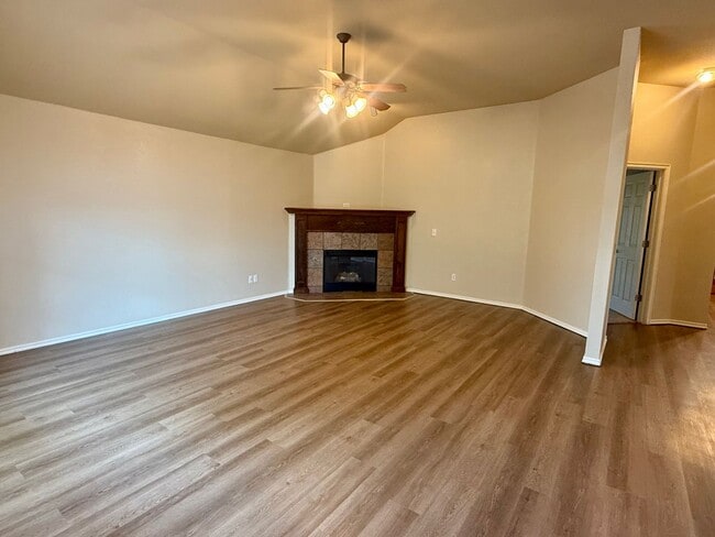 Photo - 16128 Cantera Creek Dr