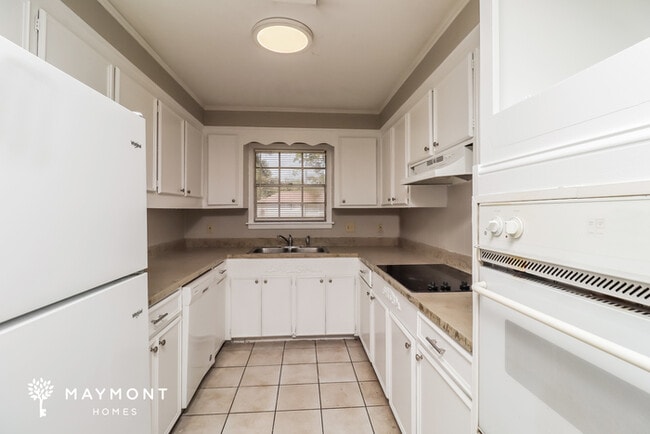 5642 Brentwood Dr