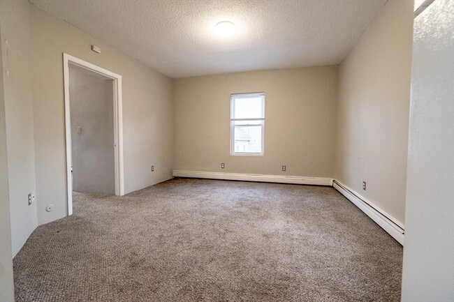 Photo - 4 Witherbee Terrace Unidad A