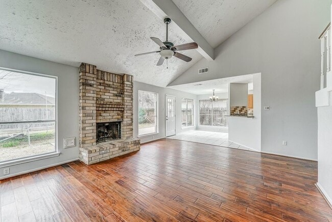 Photo - 1916 Woodland Hills Dr