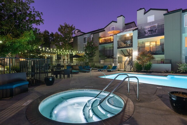 Building Photo - Windsor Ridge