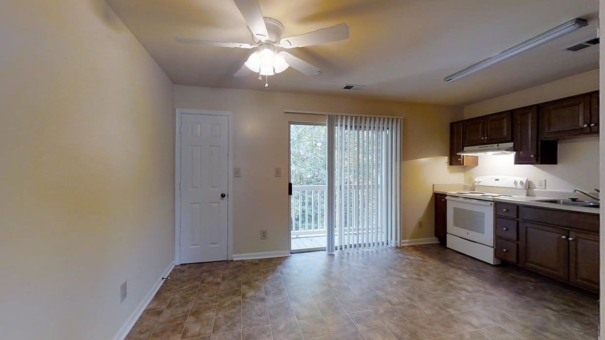 Photo - Regency at Longhill Apartments