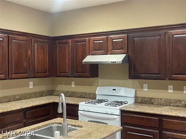 Photo - 5079 W Moberly Ave