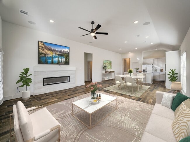 Photo - 3401 Riverlawn Dr