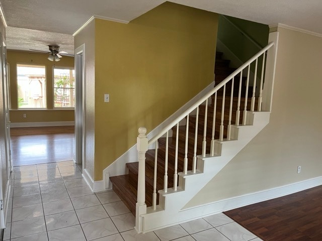 Stairway/entrance - 1924 W Iris Ave