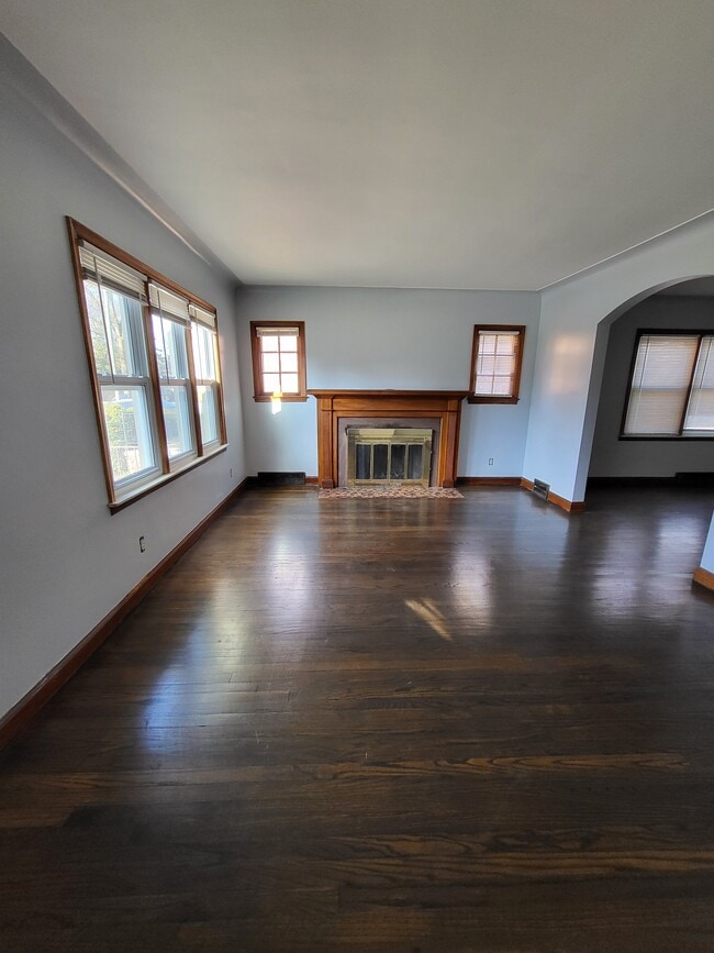 Photo - Cliff St Unit 1