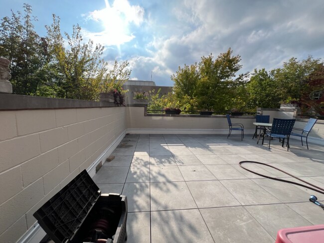 Photo - 2556 N Kedzie Blvd Unidad 2