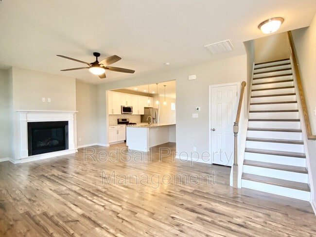 Photo - 1441 Independence Blvd