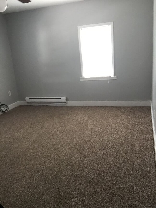 Photo - 110 W Walnut St Unit #6