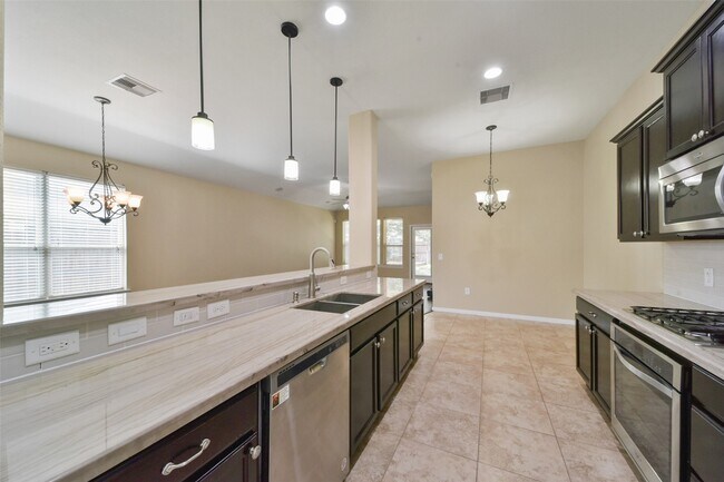 Photo - 13515 Smith Lake Ln