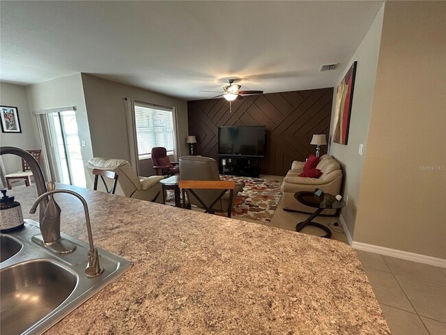 Photo - 7049 Waterford Pkwy