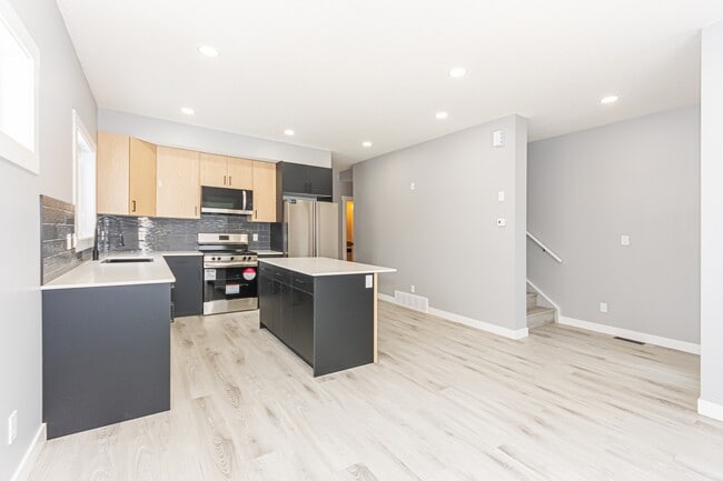 Photo - 11547 St Albert Trail NW Unit Upper-11549