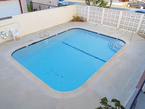 Photo - The Emerald Apartments