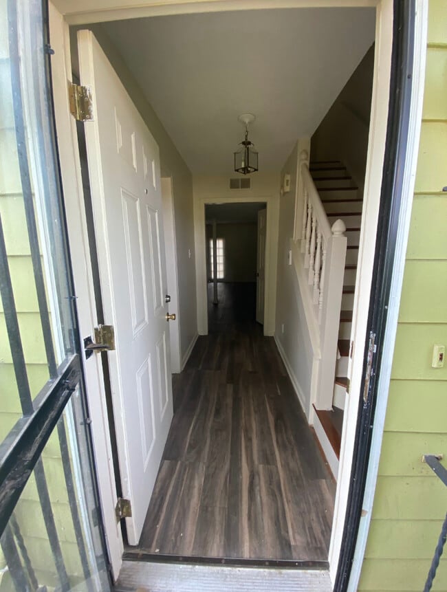 Photo - 5211 Kimbark Woods Dr