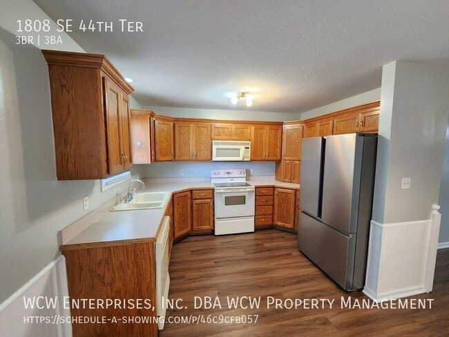 Photo - 1808 SE 44th Terrace