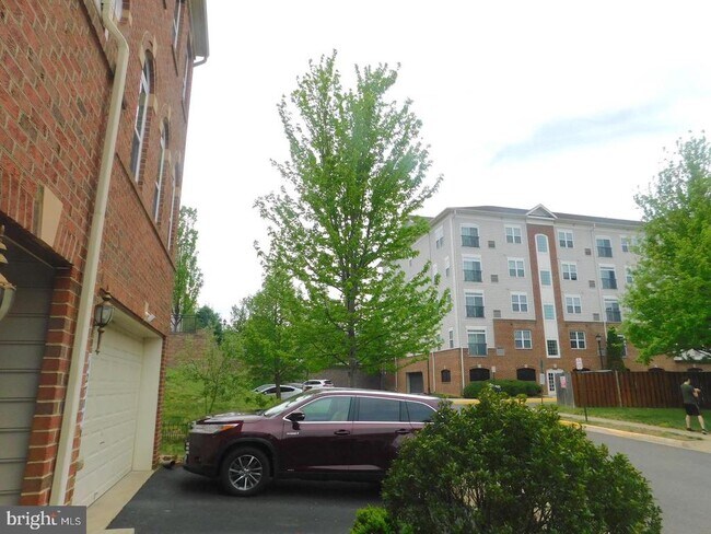 Photo - 12705 Bedford Glen Way