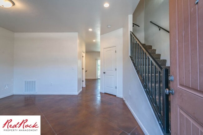 Photo - Dog Friendly, Stunning home in Southgate T...