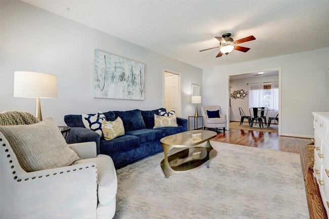 Photo - 1070 Lamonte Ln