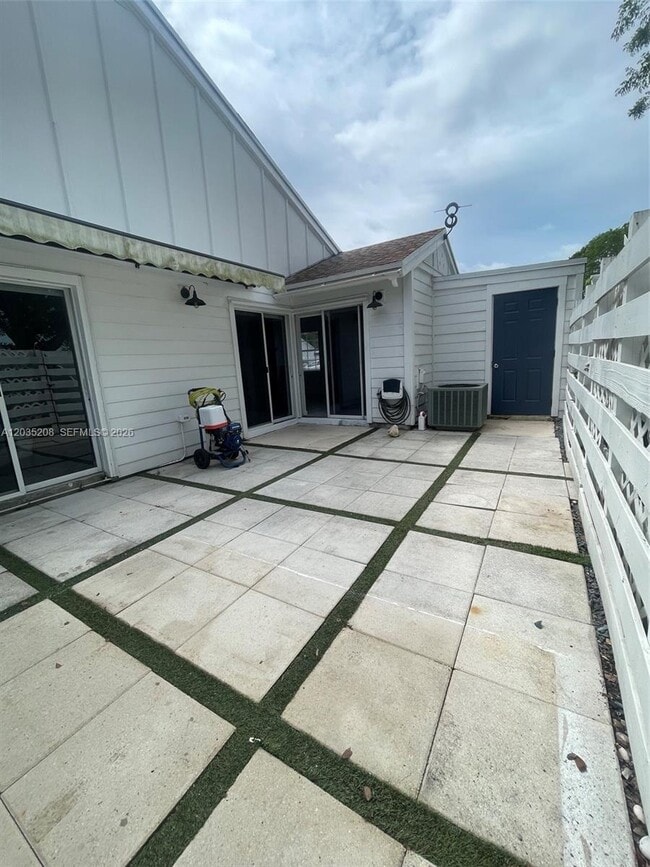 Photo - 13706 SW 147th Circle Ln