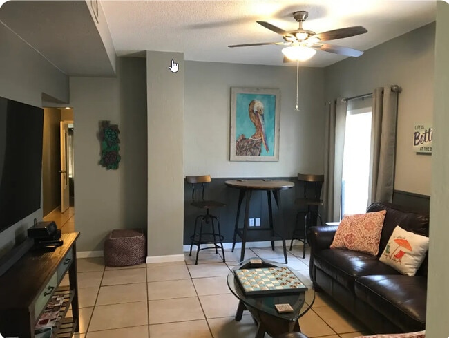 Photo - 313 Faulkner St Unit B