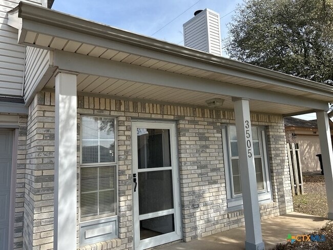 Photo - 3505 Winchester Dr