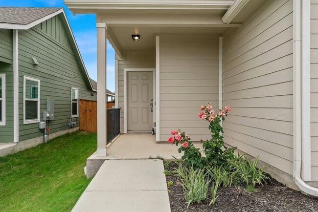 Photo - 258 Majestic Cedar Dr