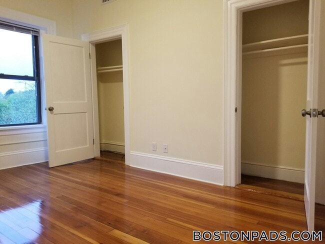 Photo - 1463 Beacon St Unit 24