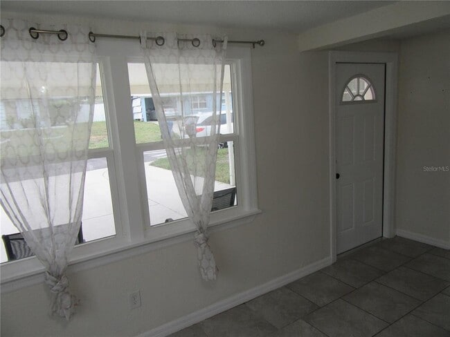 Photo - 11913 104th St