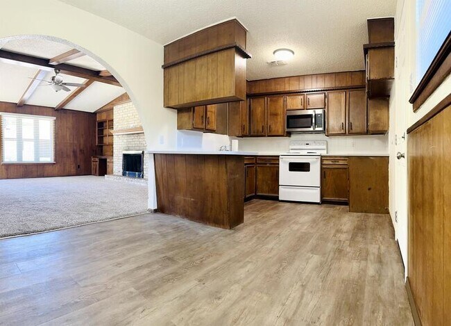 4424 75th Dr