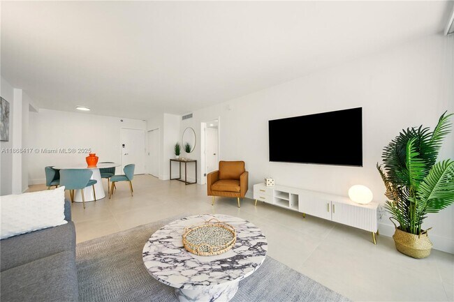 Photo - 5151 Collins Ave Unit 1026
