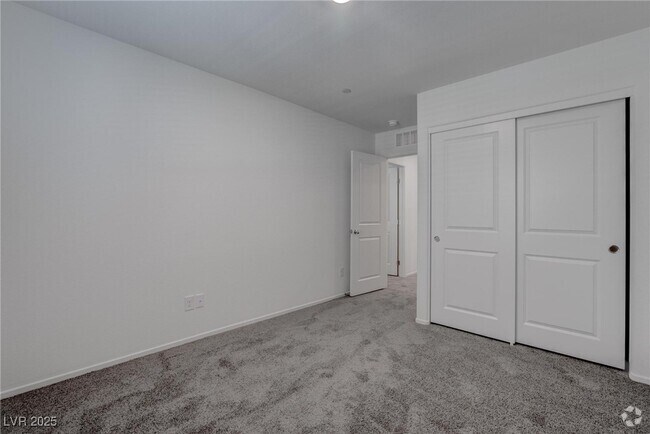 Building Photo - 7371 Craig Cove Ct Rental