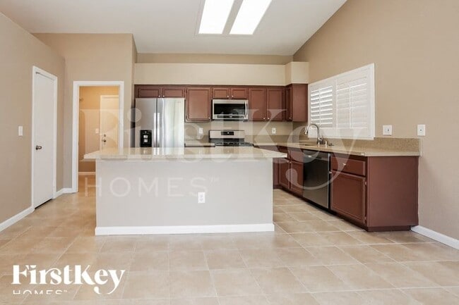 Photo - 1118 Sport of Kings Ave