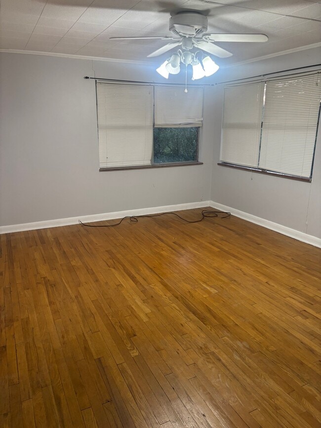 4 Greenwell Ct