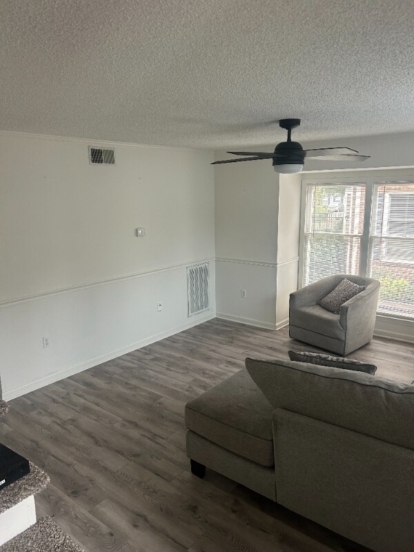 Photo - 6702 Jefferson Pl