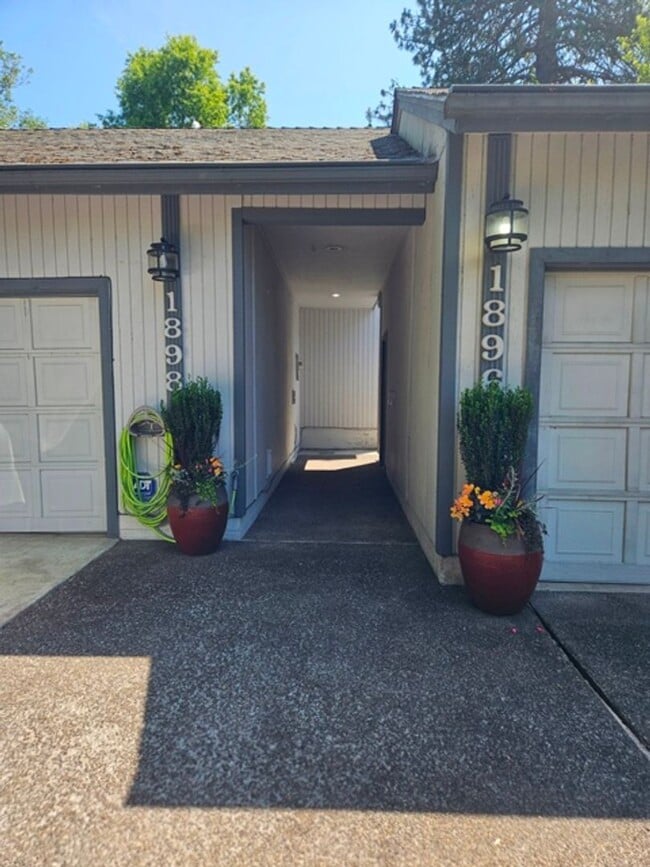 ft.court01 - ft.court01 Apartment Unit 2b