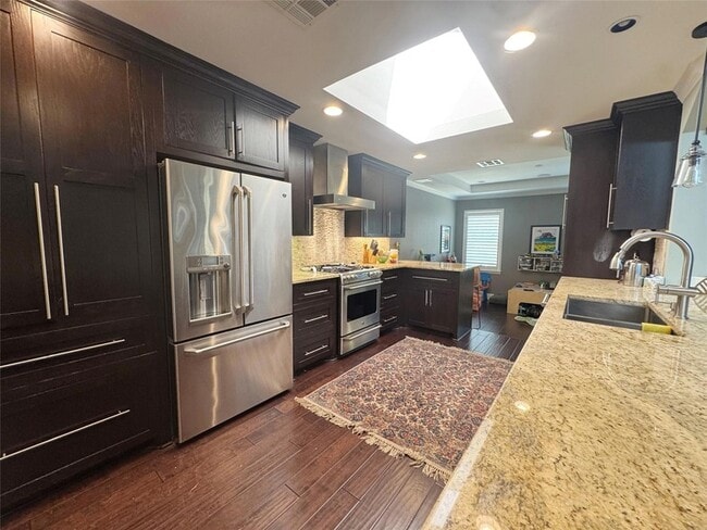 Photo - 4803 Woodside Dr