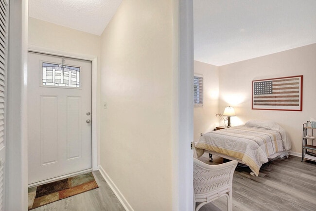 Photo - 2650 W Golf Blvd Unidad 255