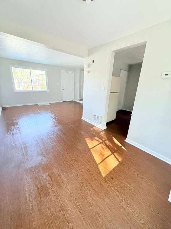 Photo - 2 Bedroom / 1 Bathroom House in Quiet Neighborhood