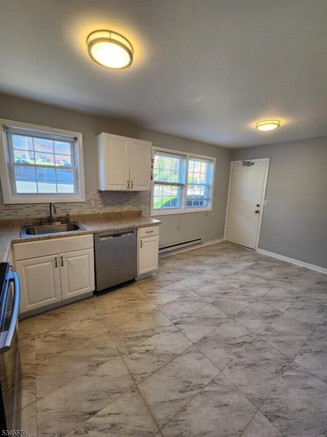 Photo - 332 Richard Mine Rd Unit V2