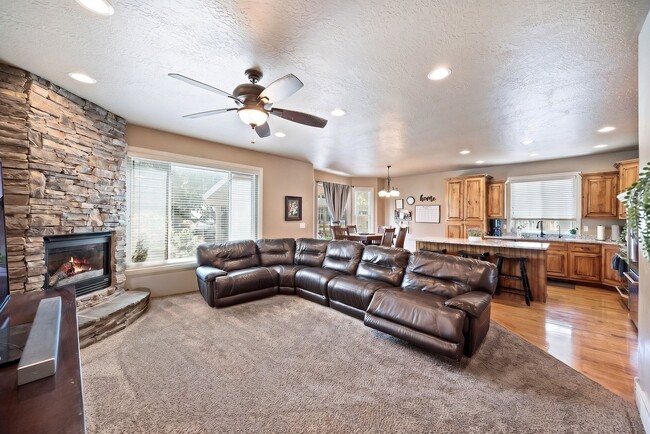 Photo - 9176 N Pebble Creek Loop