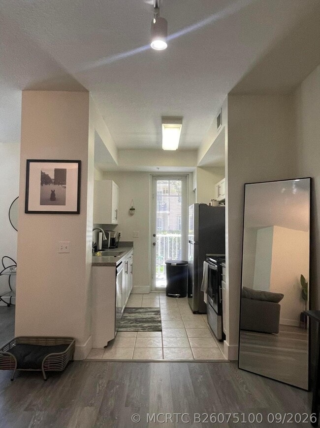 1116 University Blvd Unit 11