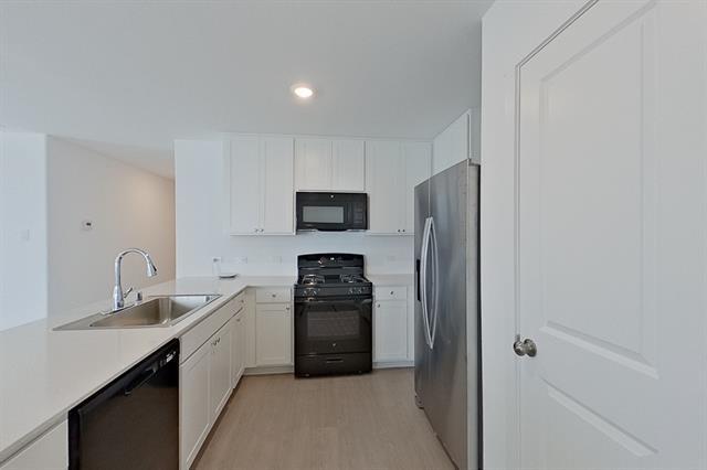 Photo - 1637 Baugh St