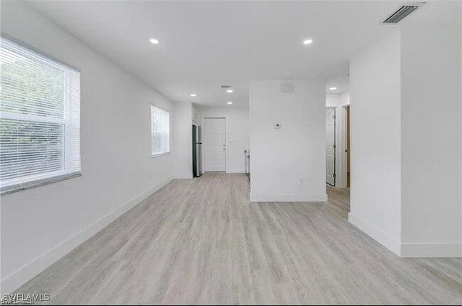 Building Photo - 4415 Thomasson Ln Rental