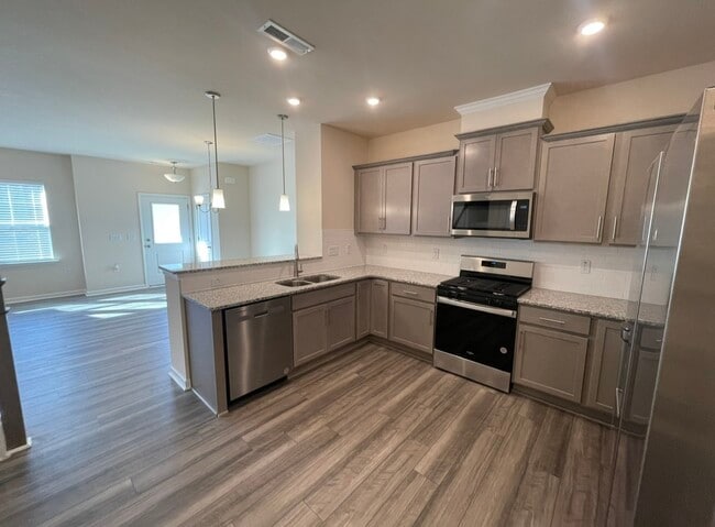 Photo - 228 Ribbon Rail St