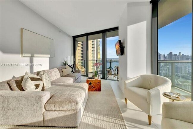 Photo - 501 NE 31st St Unit 501 NE 31st St 3708