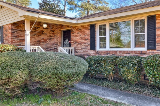 Photo - 3 Bed/2Bath home with garage, sunroom, and shed in Martinez